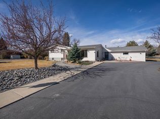 1044 Stampede Ave, Cody, WY 82414