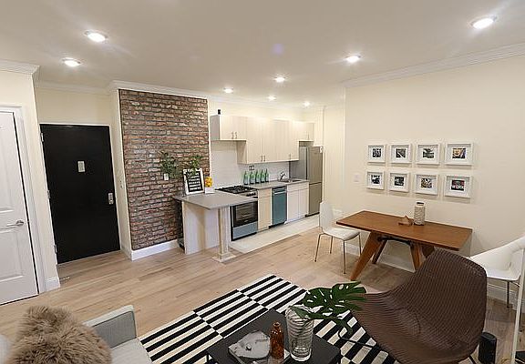 3rd image of 946 Bushwick Ave #6