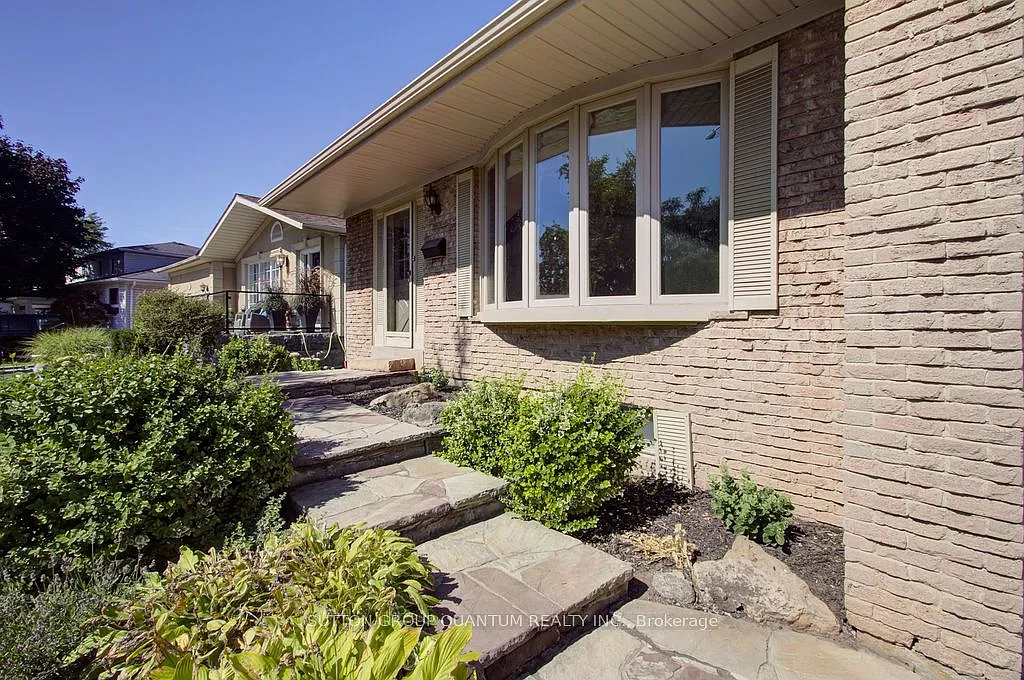 3 bed, $3,950 — Photo 3