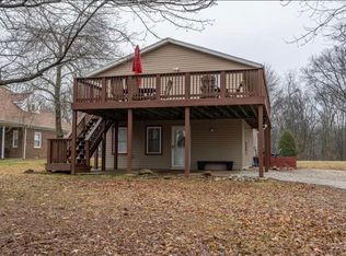 200 S Peerless Rd #A, Evansville, IN 47712