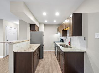 2750 Holly Hall St APT 1608, Houston, TX 77054