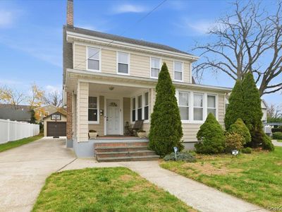 26 Carman Avenue, Cedarhurst, NY, 11516