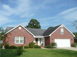 11 S Oak Rd, Richmond Hill, GA 31324