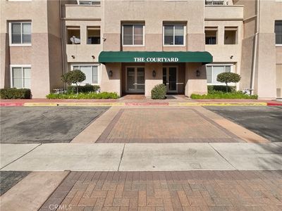 130 S Barranca St APT 206, West Covina, CA, 91791