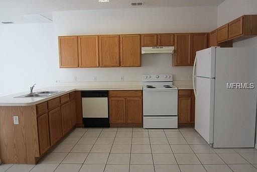 4th image of 445 Spike Ct
