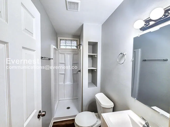 3024 Pasadena Dr — Photo 13