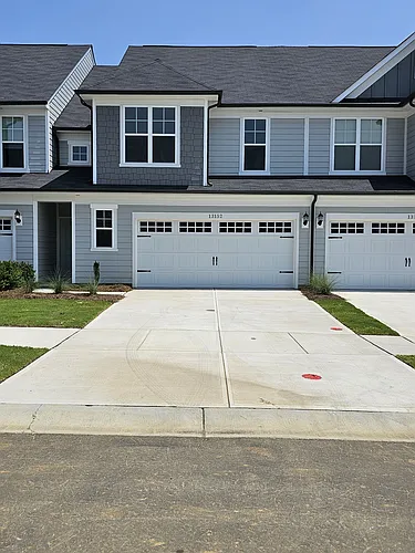 13152 Rover St Photo 1