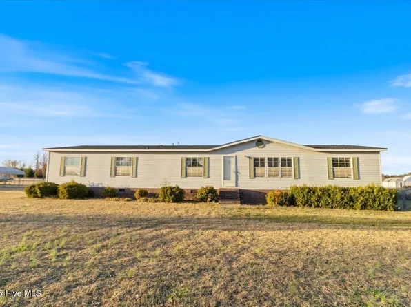 4982 Needham Road, Bailey, NC 27807