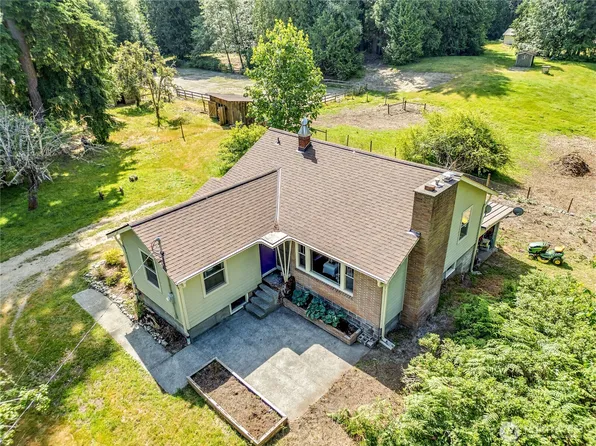 24804 Chris Lane NE, Kingston, WA 98346