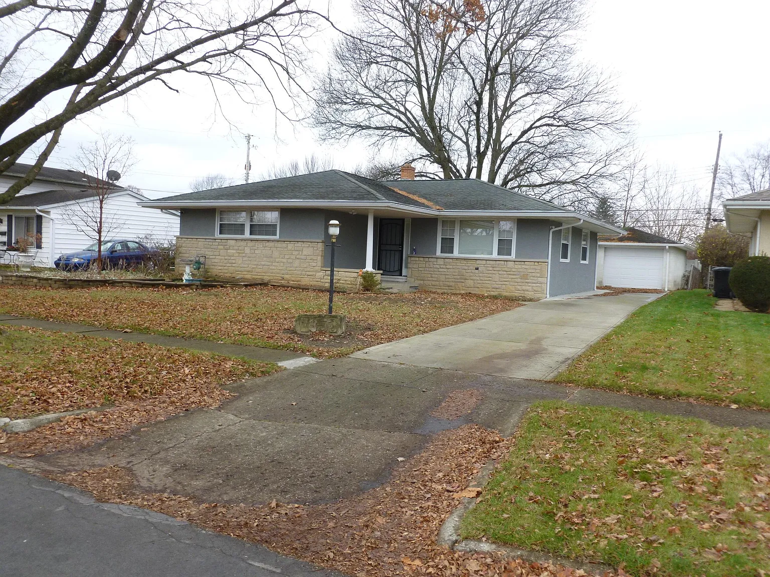 1353 Westphal Ave photo 1