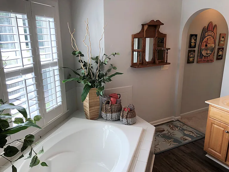 633 Spencer Farlow Dr #20 — Photo 22