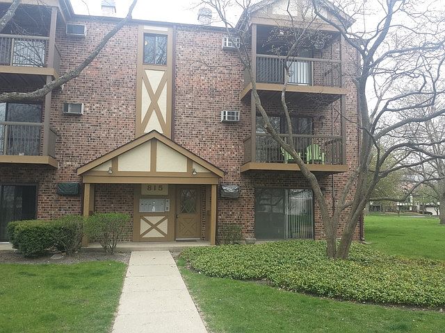 1st image of 815 S Dwyer Ave APT D