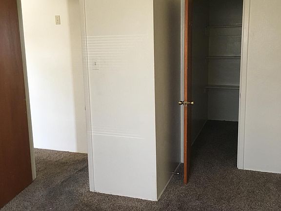 4th image of 1024 Madeira Dr SE APT C
