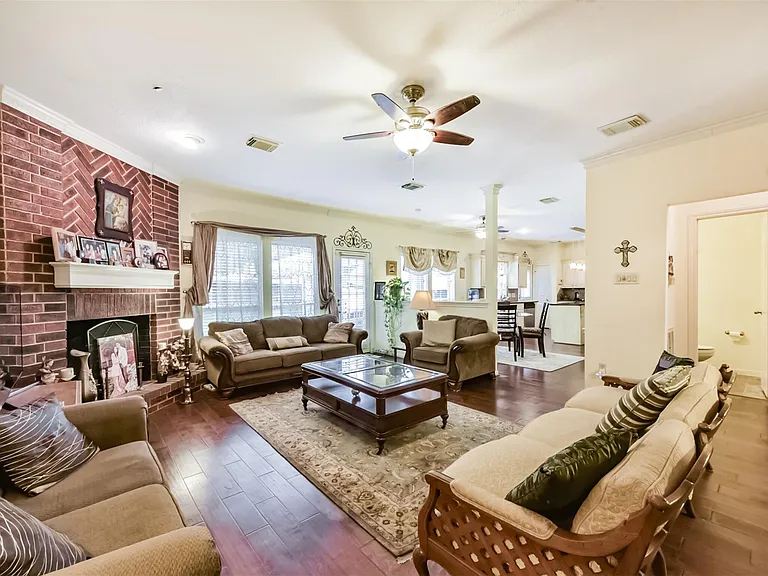 1306 N Gabriel River Cir — Photo 15