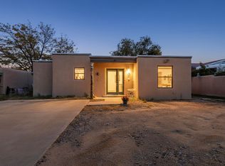 1201 Morning Dr, Santa Fe, NM 87507