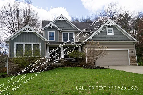 143 Munroe Falls Ave Photo 1