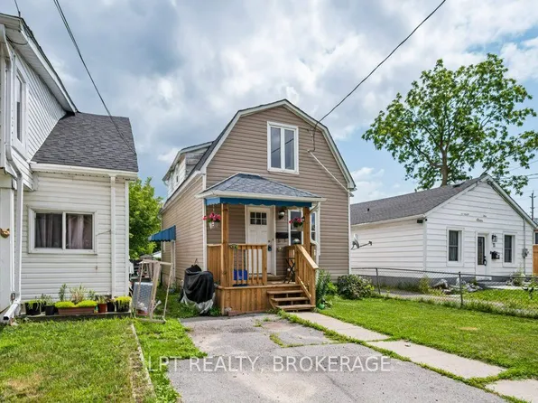13 Kingscourt Ave, Kingston, ON K7K 4N6