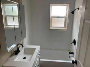 5201 Grande Dr NW #B, Albuquerque, NM 87107