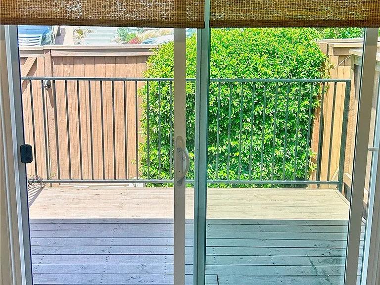 26765 Calle Maria #B — Photo 15