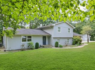 20800-920 East Rd, Oakwood, IL 61858