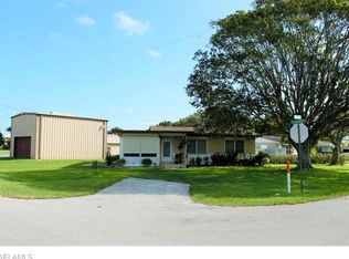 303 E Alverdez Ave, Clewiston, FL 33440