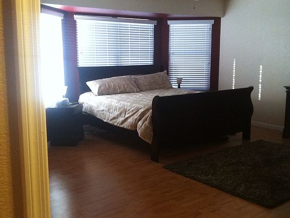 5th image of 15813 W Acapulco Ln