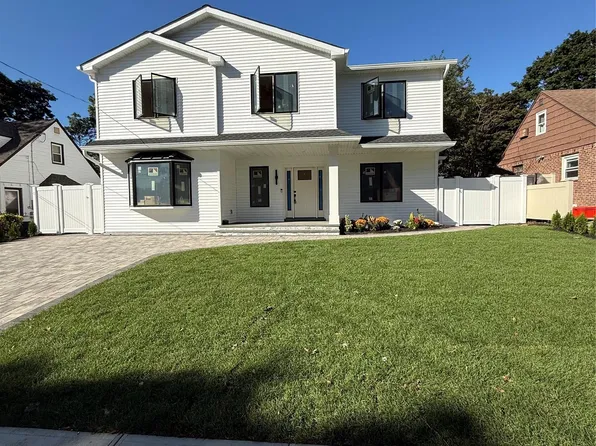 448 Coolidge Street, West Hempstead, NY 11552