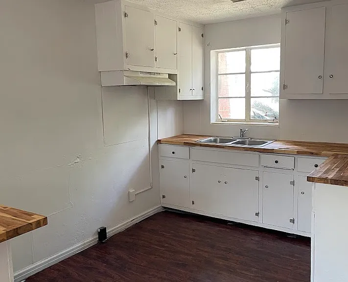 801 N Cleveland St #1 — Photo 4