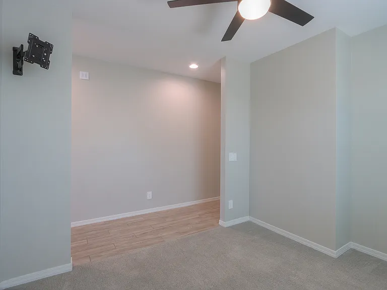 35879 W Santa Barbara Ave — Photo 37