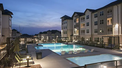 The Ravelle at Ridgeview Photo 1