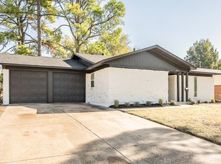 1006 N Ector Dr, Euless, TX 76039