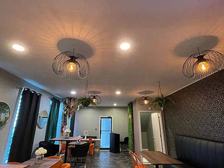 190 W Lehigh Ave #COMMERCIAL SPACE — Photo 1
