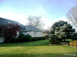 12904 S 104th Ave, Palos Park, IL 60464