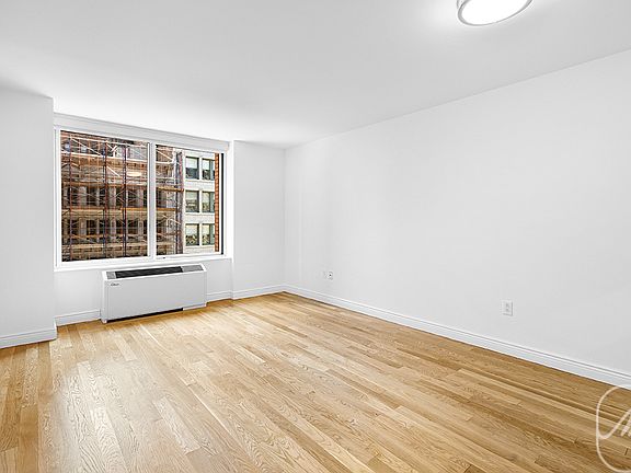 4th image of 60 W 23rd St APT 904