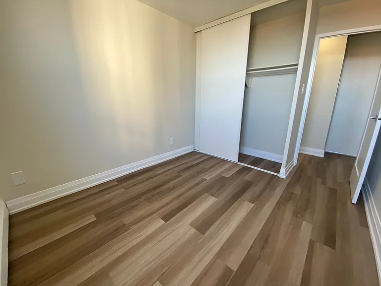 2150 Roche Ct — Photo 10