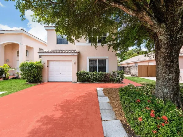 6231 Island Way, Pompano Beach, FL 33063