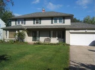 23227 Wendover Dr, Beachwood, OH