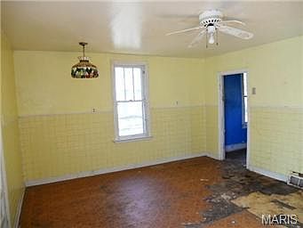 4th image of 5633 Helen Ave