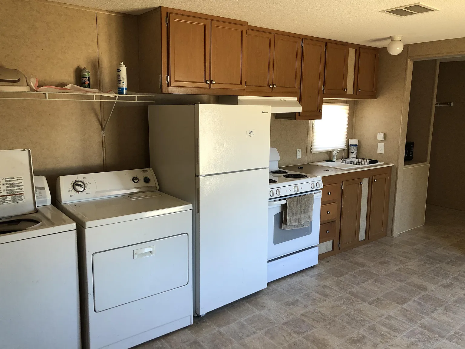 Country Aire MH - 002 — Photo 2