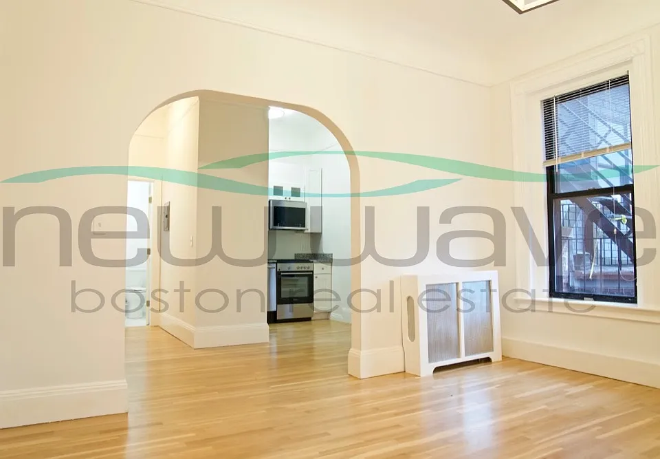 290 Commonwealth Ave #18