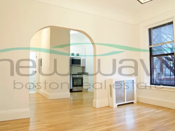 290 Commonwealth Ave APT 18, Boston, MA 02115