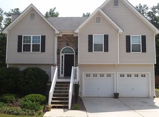 150 Creekwood Dr, Carrollton, GA 30116