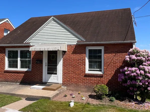 220 Shaner St, Boyertown, PA 19512