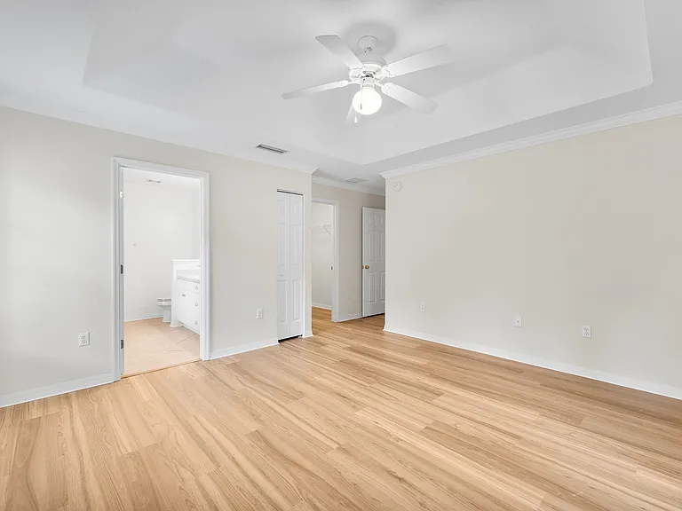 6905 SW 85th Ter — Photo 10