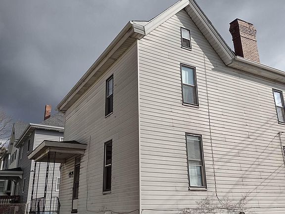 2nd image of 553 Grove St