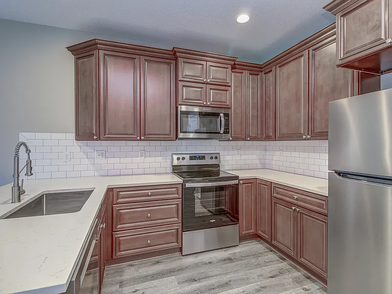 3859 S Thompson St — Photo 4