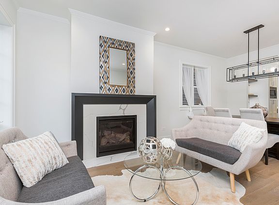 2nd image of 2700 W Montrose Ave #1