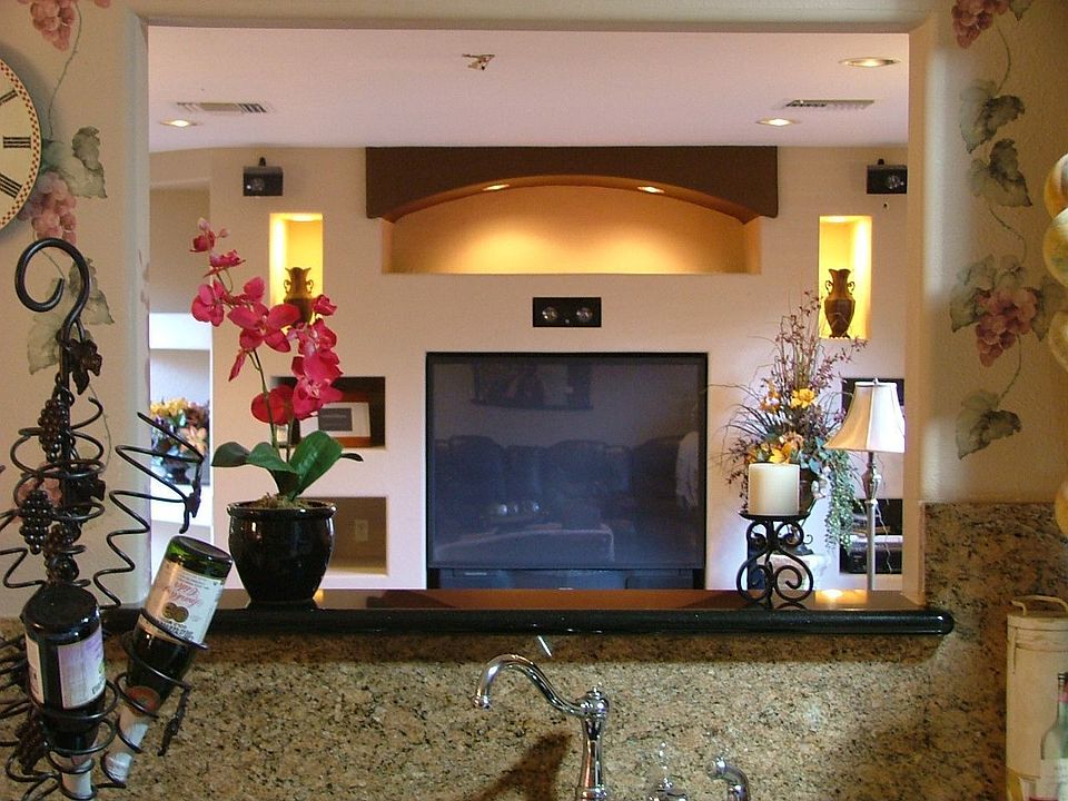 1st image of 6008 S 41st Cir