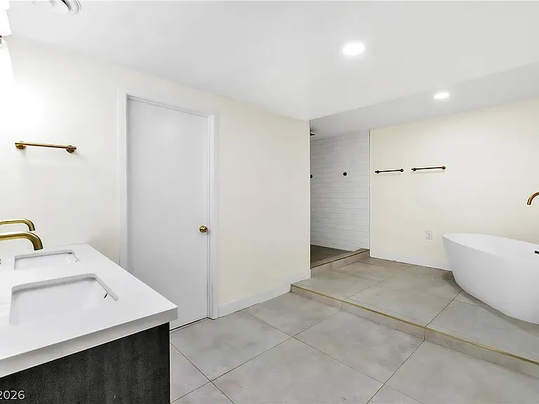 1679 Raindance Way #1 — Photo 2