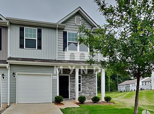 4324 Chapman Woods Ct, Charlotte, NC 28215